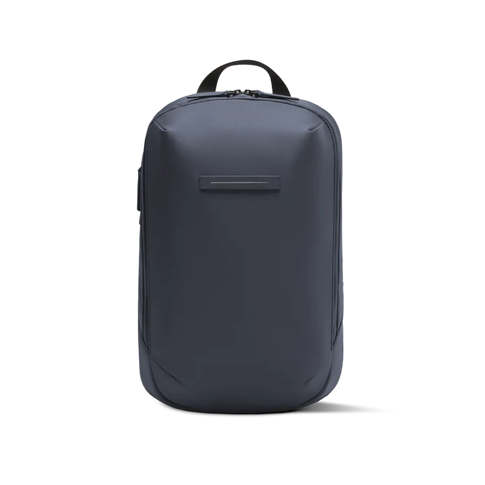 horizn-studios-gion-backpack-pro-m-rucksack-night-blue-recycled-nylon image 1