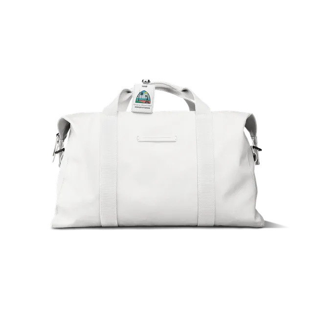 horizn-studios-sofo-weekender-tennis-edition-all-white-reisetasche image 1
