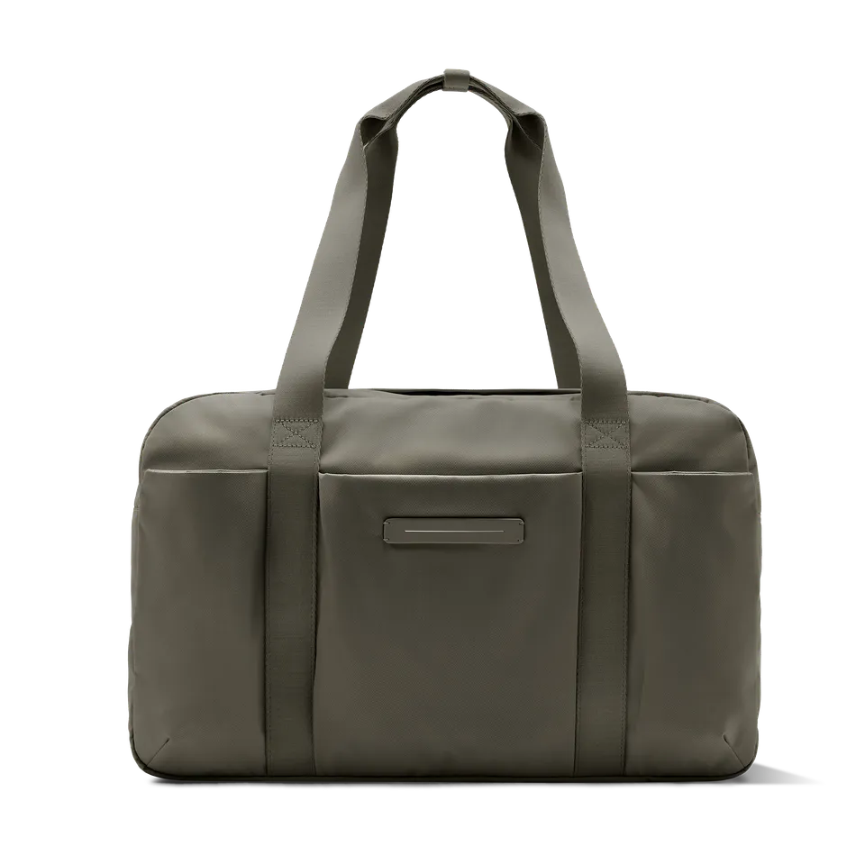 horizn-studios-shibuya-weekender-m-dark-olive-recycled-nylon-reisetasche-gr-e-m image 1