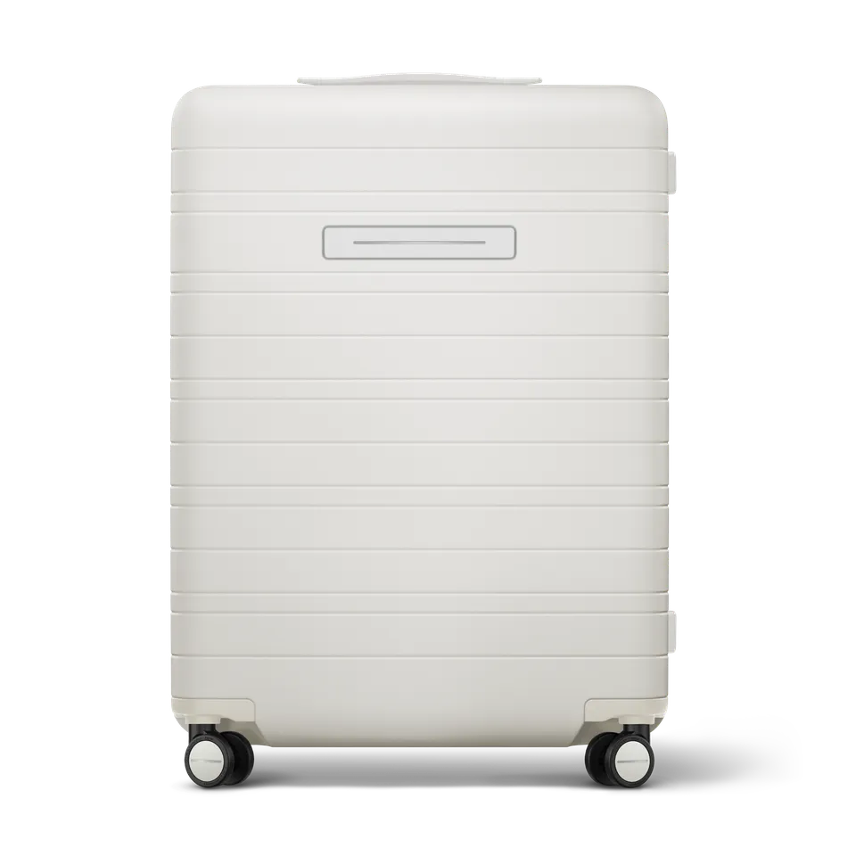horizn-studios-h6-essential-all-white-veganer-hartschalen-koffer-check-in-gr-e-m image 1