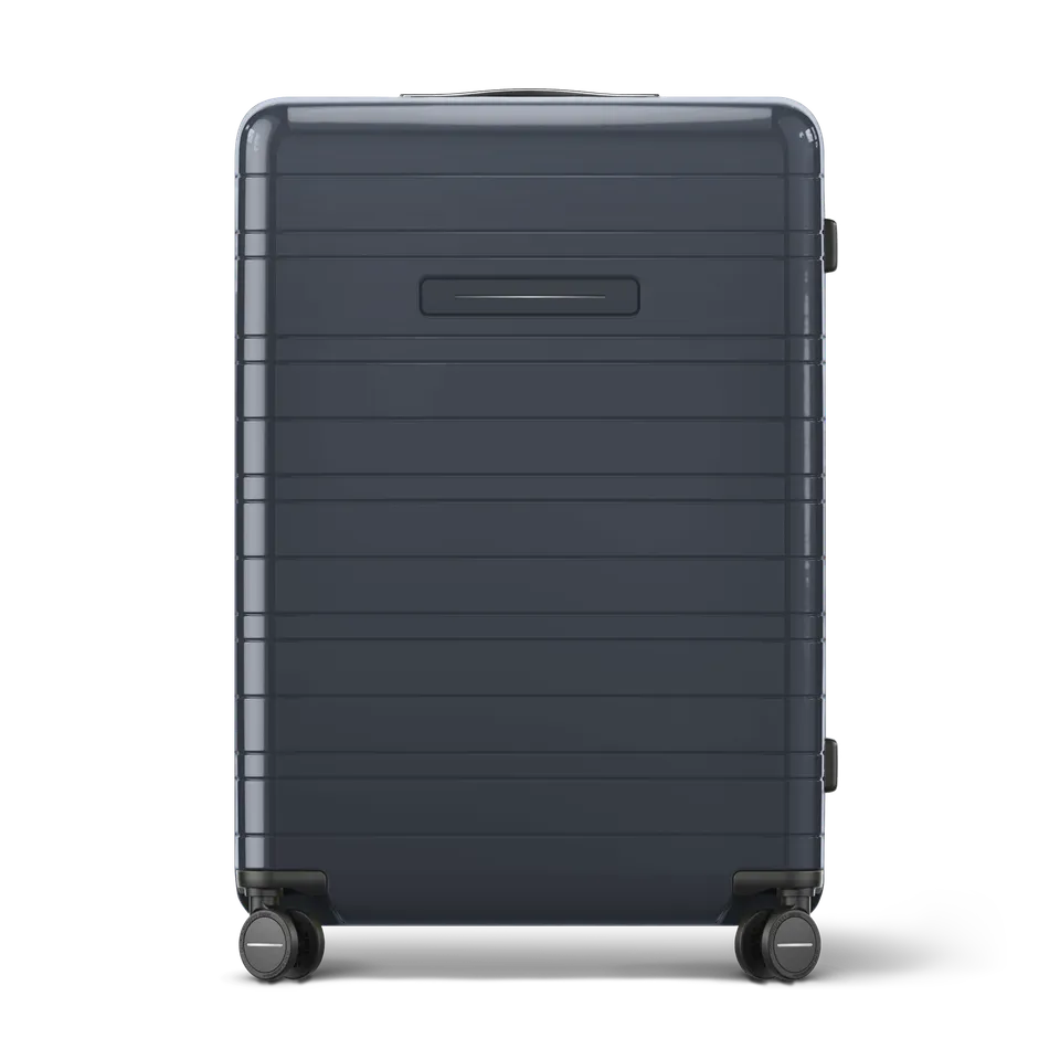 horizn-studios-h7-essential-check-in-trolley-glossy-night-blue-high-performance- image 1