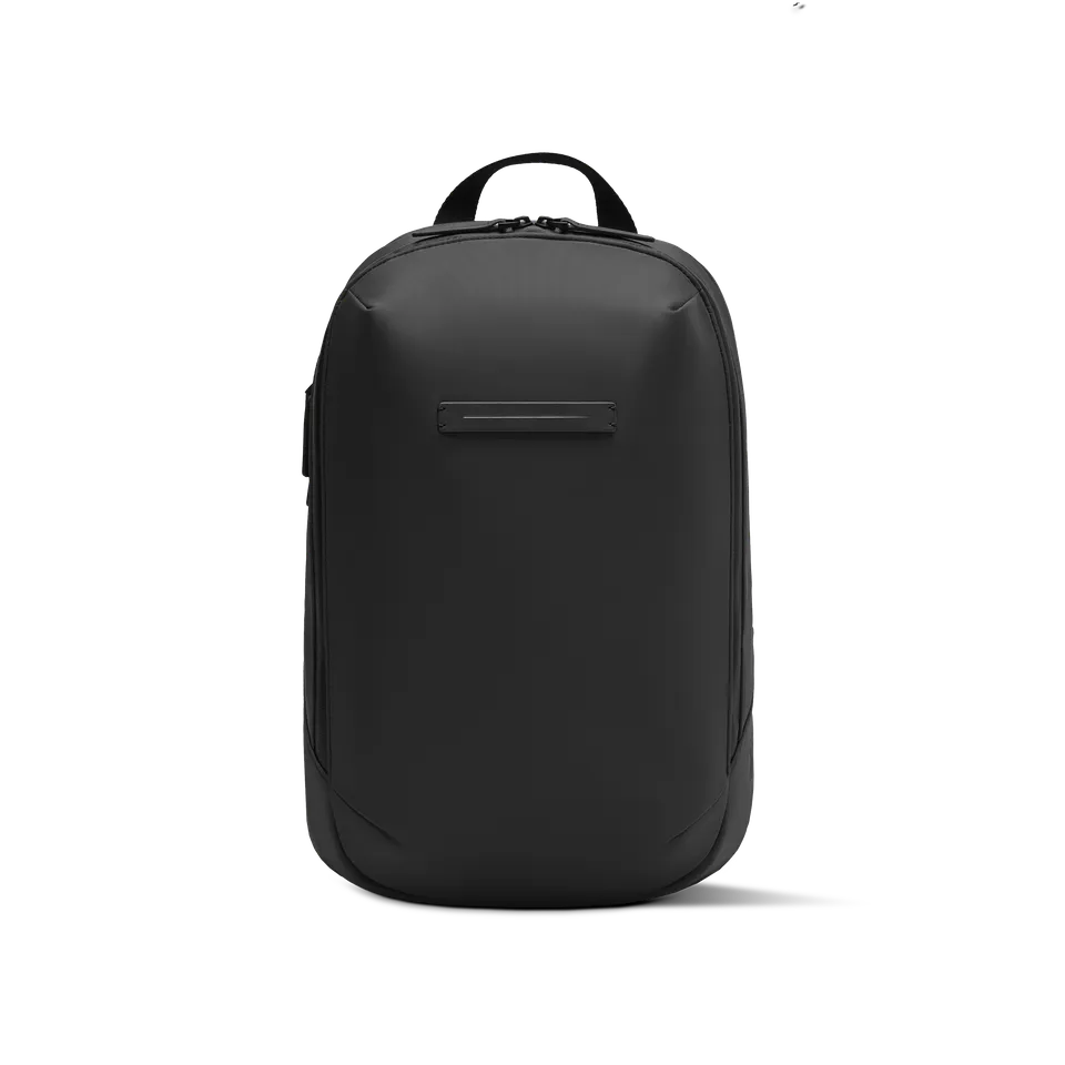 horizn-studios-gion-backpack-pro-m-all-black-recycling-nylon-rucksack image 1