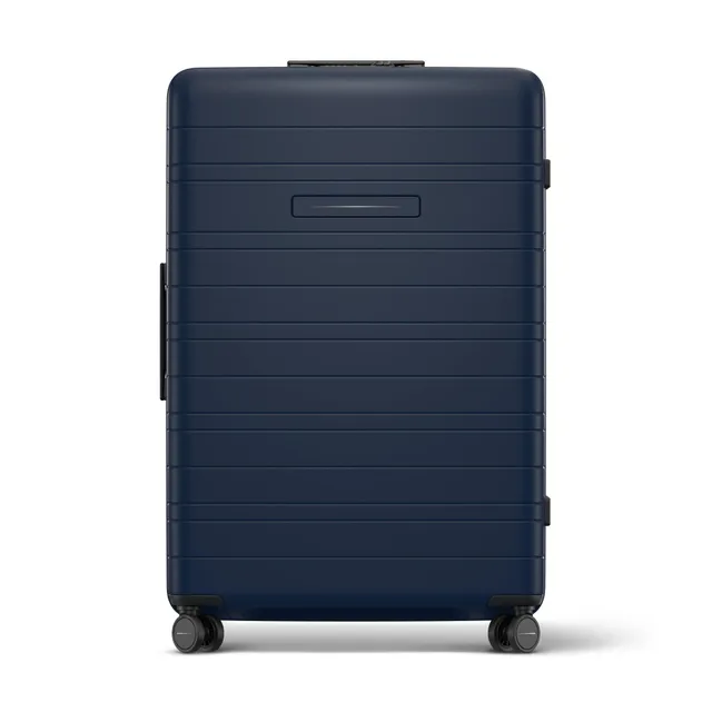 horizn-studios-h7-air-check-in-trolley-night-blue-premium-hard-shell-gr-e-l-77-c image 1