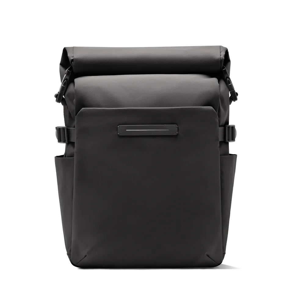 horizn-studios-shibuya-rolltop-rucksack-all-black-recyceltes-nylon image 1