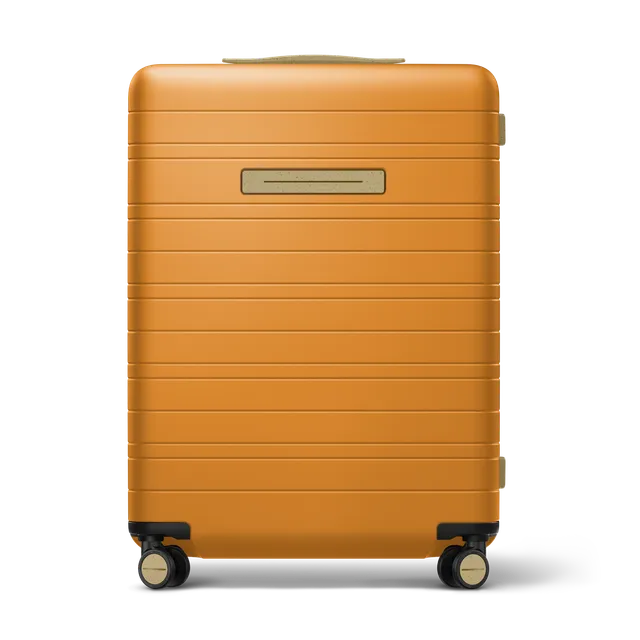 horizn-studios-h6-re-check-in-koffer-gr-e-m-in-bright-amber-vegane-hartschale-au image 1