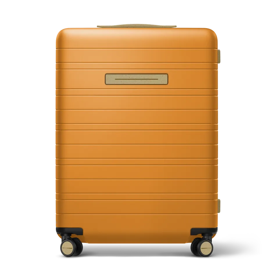 horizn-studios-h6-re-check-in-koffer-gr-e-m-in-bright-amber-vegane-hartschale-au image 1