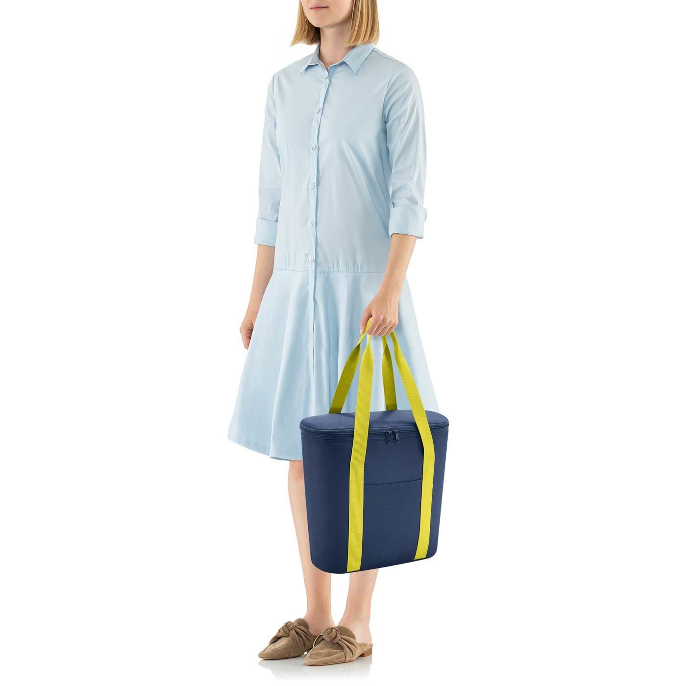 reisenthel-thermoshopper-38-x-35-x-16-cm-15-liter-isolierte-k-hltasche-navy-wass image 2