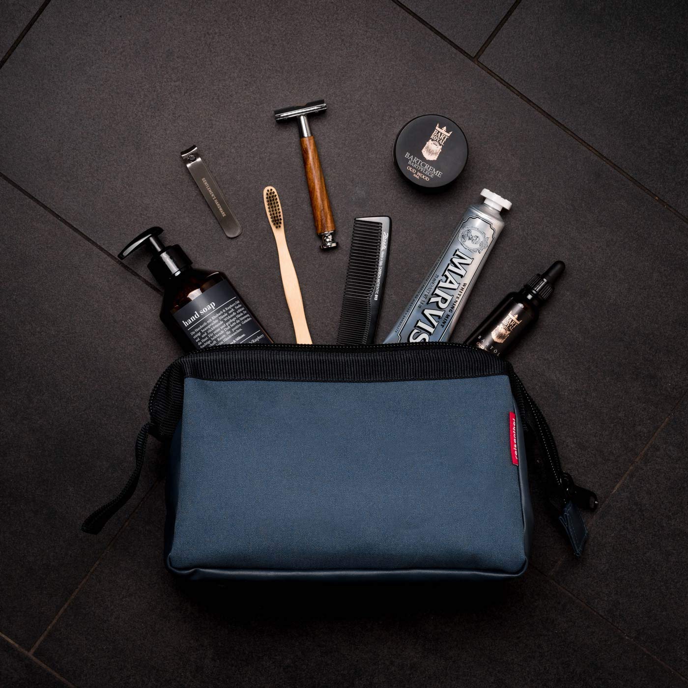 reisenthel-travelcosmetic-kulturtasche-26-x-18-x-13-5-cm-4-l-beschichtetes-canva image 4