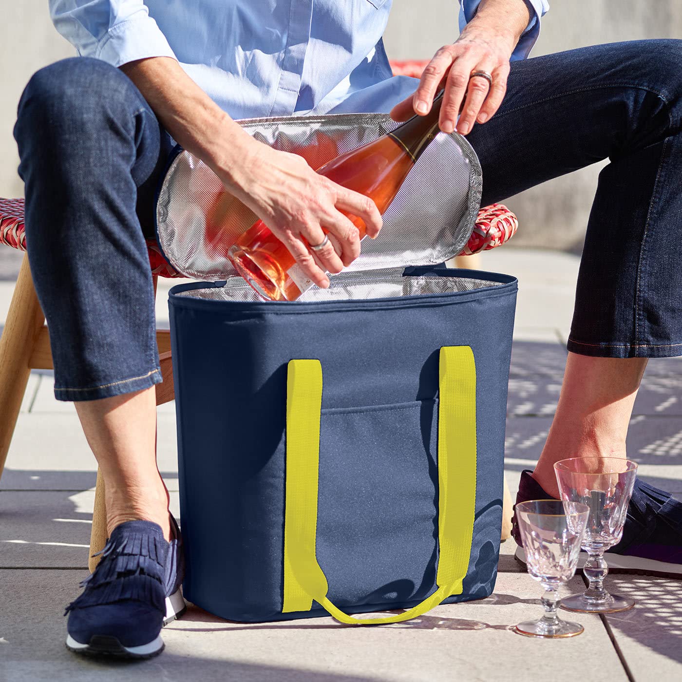 reisenthel-thermoshopper-38-x-35-x-16-cm-15-liter-isolierte-k-hltasche-navy-wass image 5