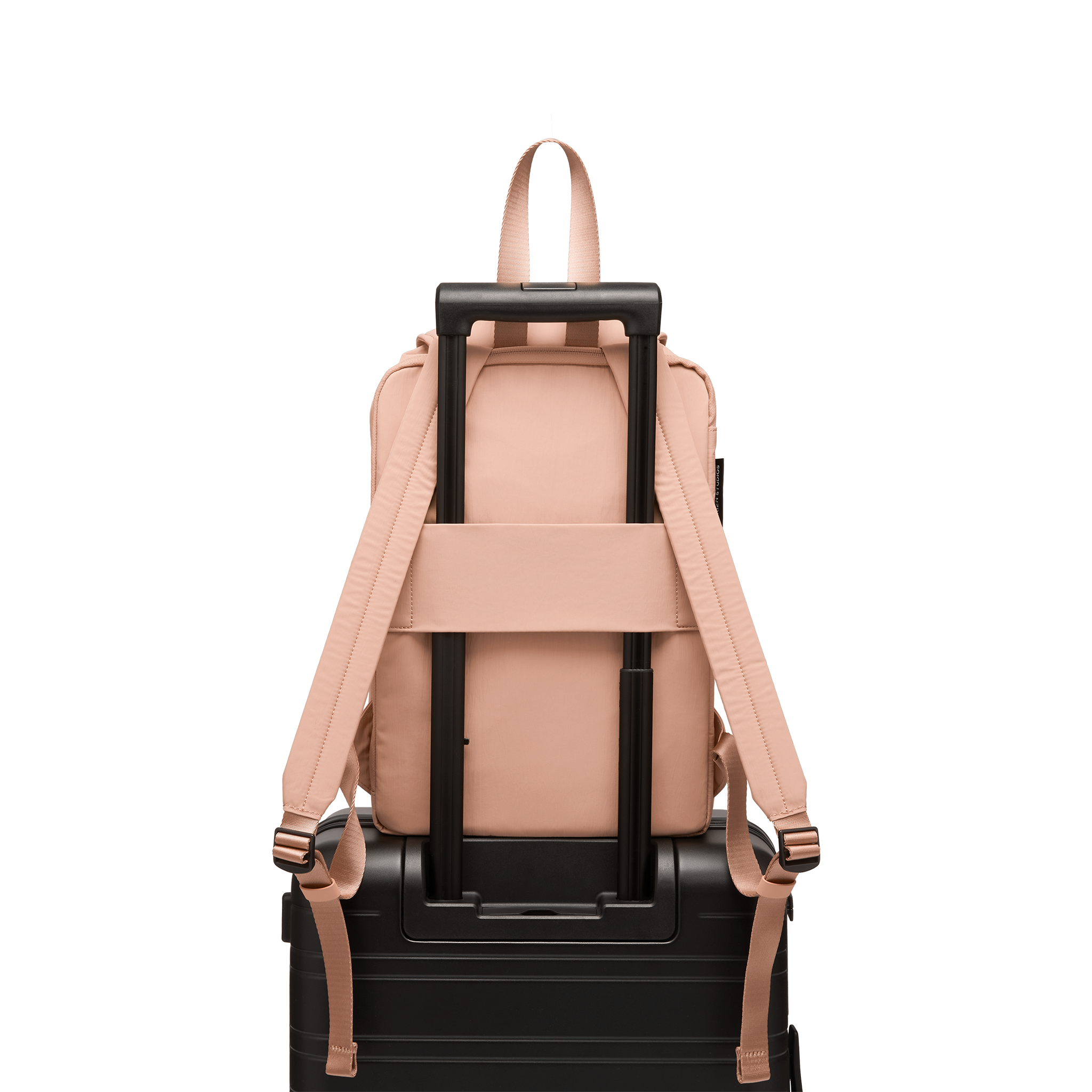 horizn-studios-chiado-backpack-sand-rose-rucksack-aus-recyceltem-nylon image 8