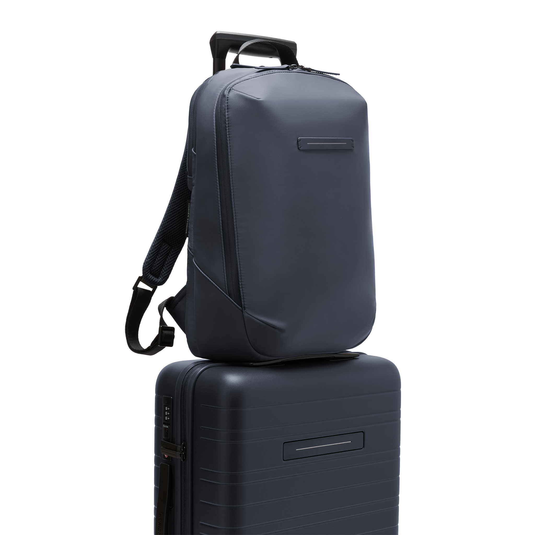 horizn-studios-gion-backpack-pro-m-rucksack-night-blue-recycled-nylon image 8
