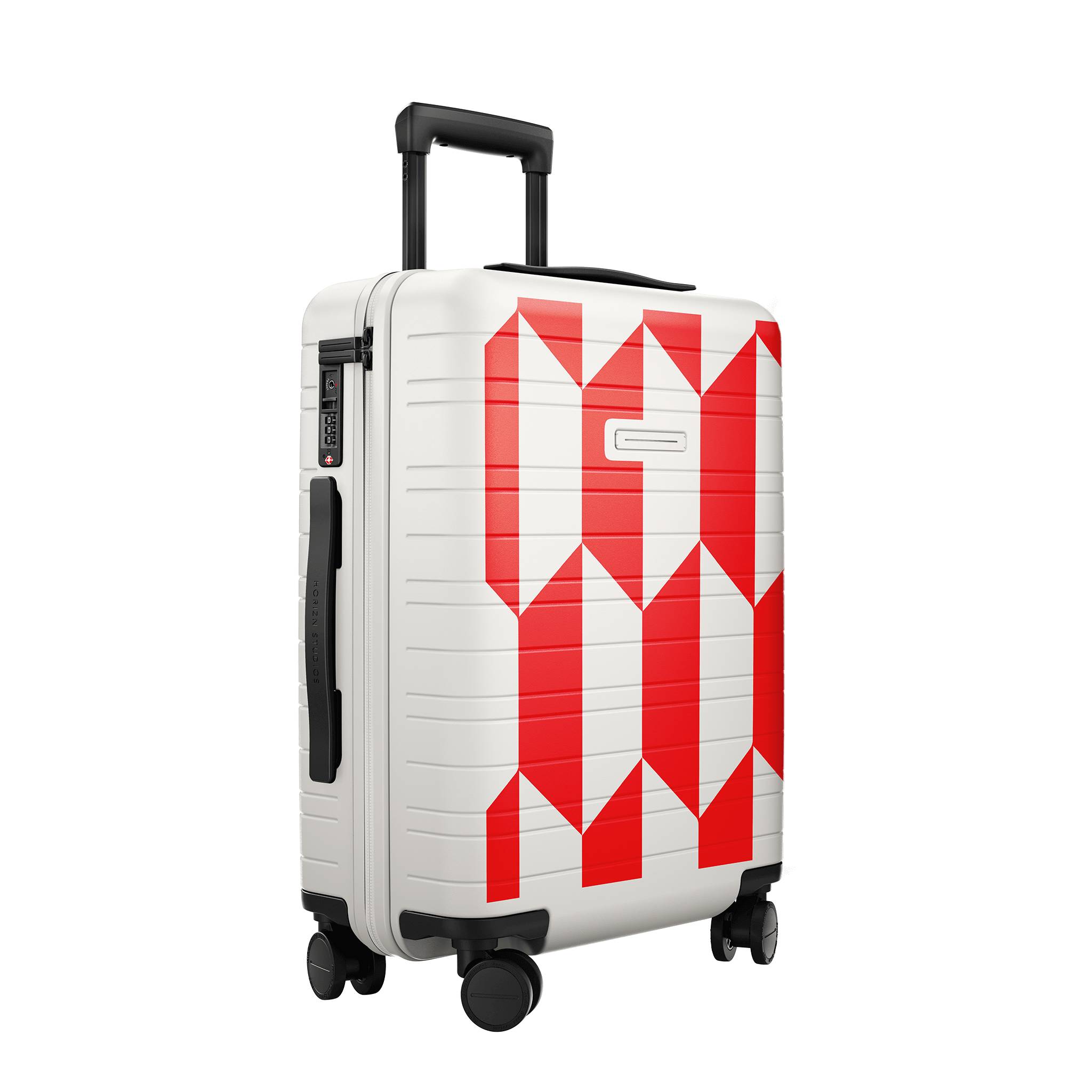 horizn-studios-h5-salone-del-mobile-edition-salone-due-hard-shell-koffer-kabinen image 2