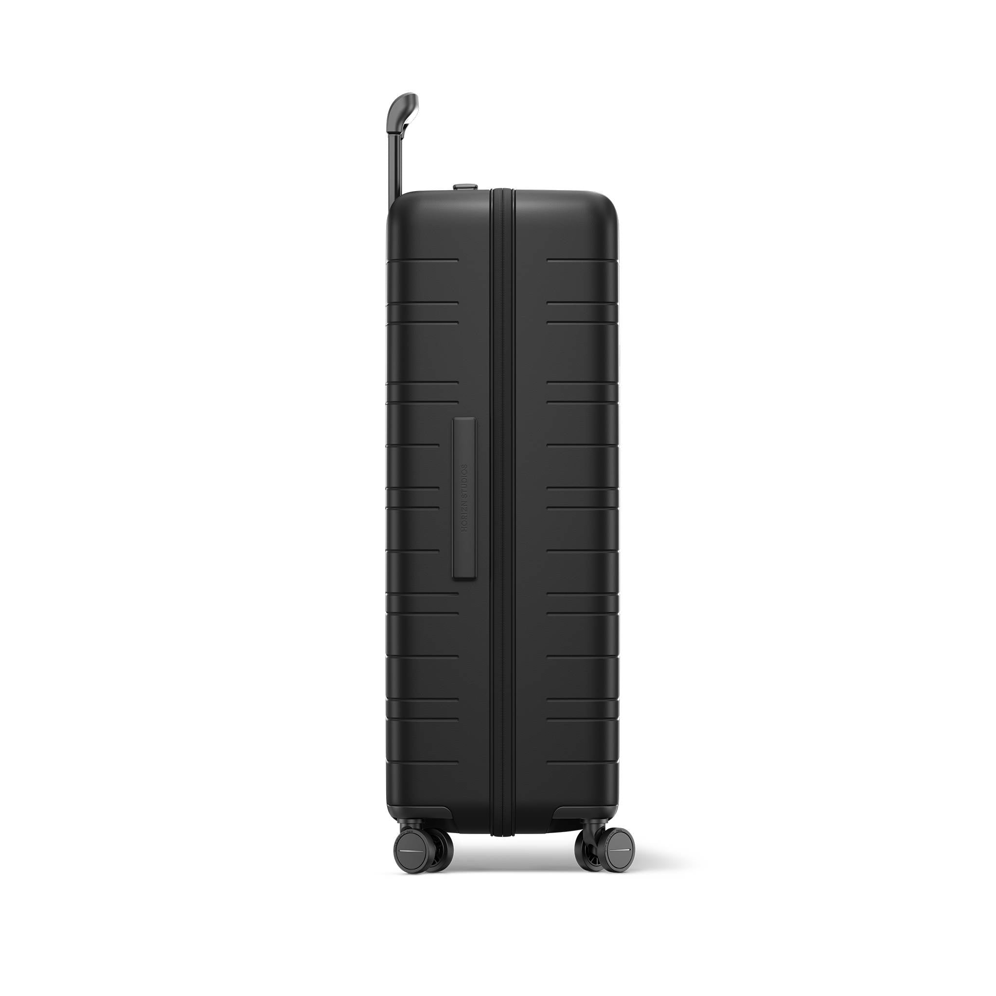 horizn-studios-h7-air-all-black-premium-hard-shell-check-in-trolley-77-cm-leicht image 3