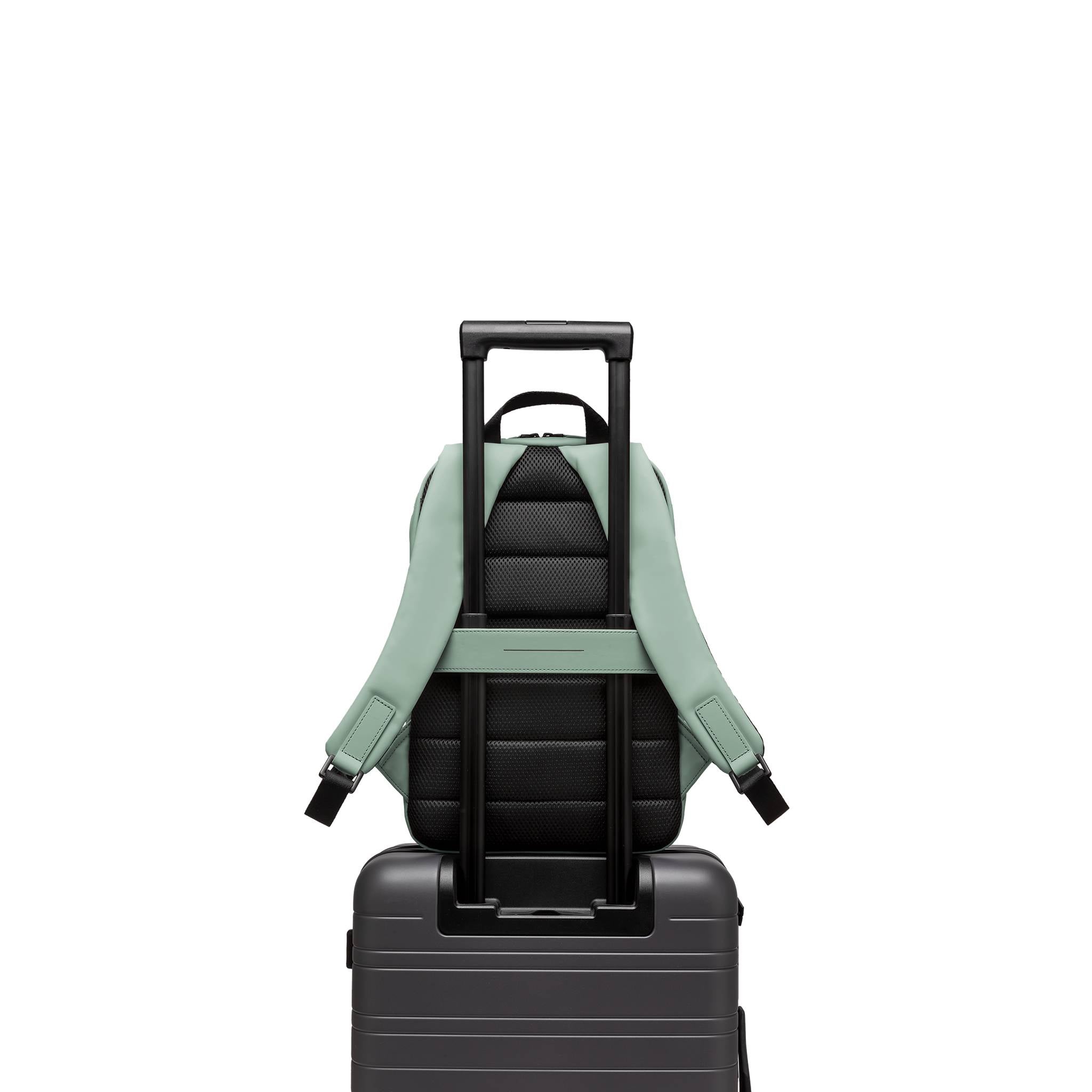 horizn-studios-gion-backpack-essential-gr-e-s-marine-green-wasserdichte-plane image 6