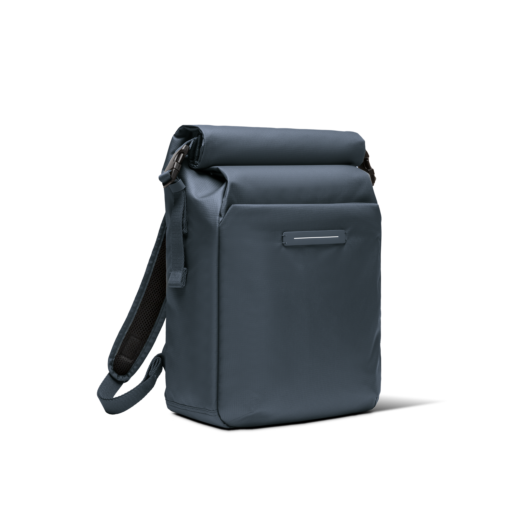 horizn-studios-shibuya-rolltop-rucksack-night-blue-rpet-ripstop image 2