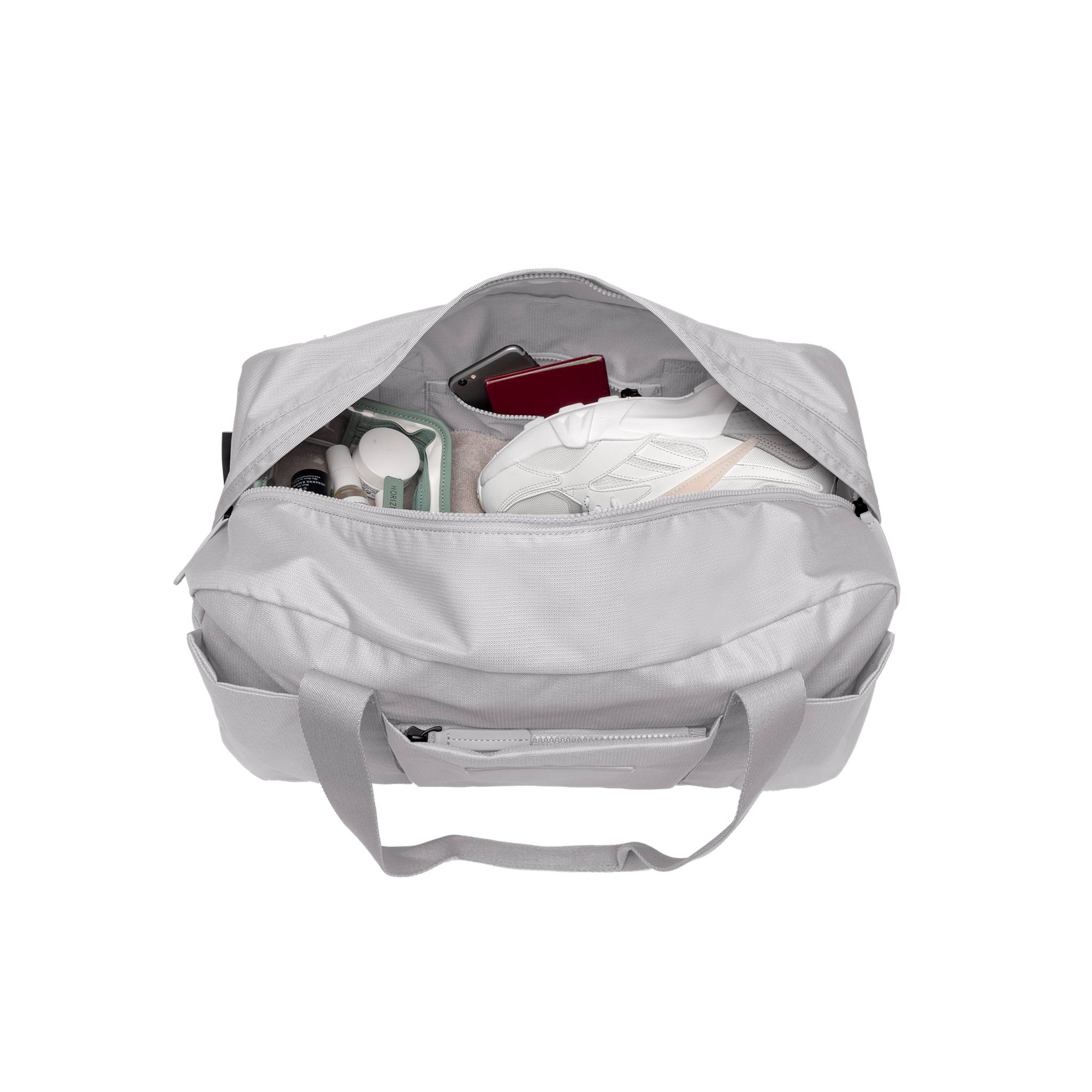 horizn-studios-shibuya-weekender-m-reisetasche-light-quartz-grey-recyceltes-rpet image 3