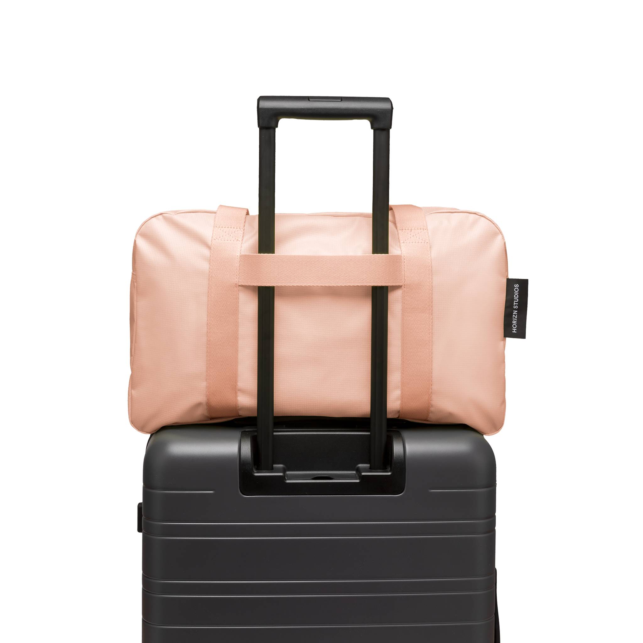 horizn-studios-shibuya-weekender-m-reisetasche-in-sand-rose-aus-rpet-ripstop image 5