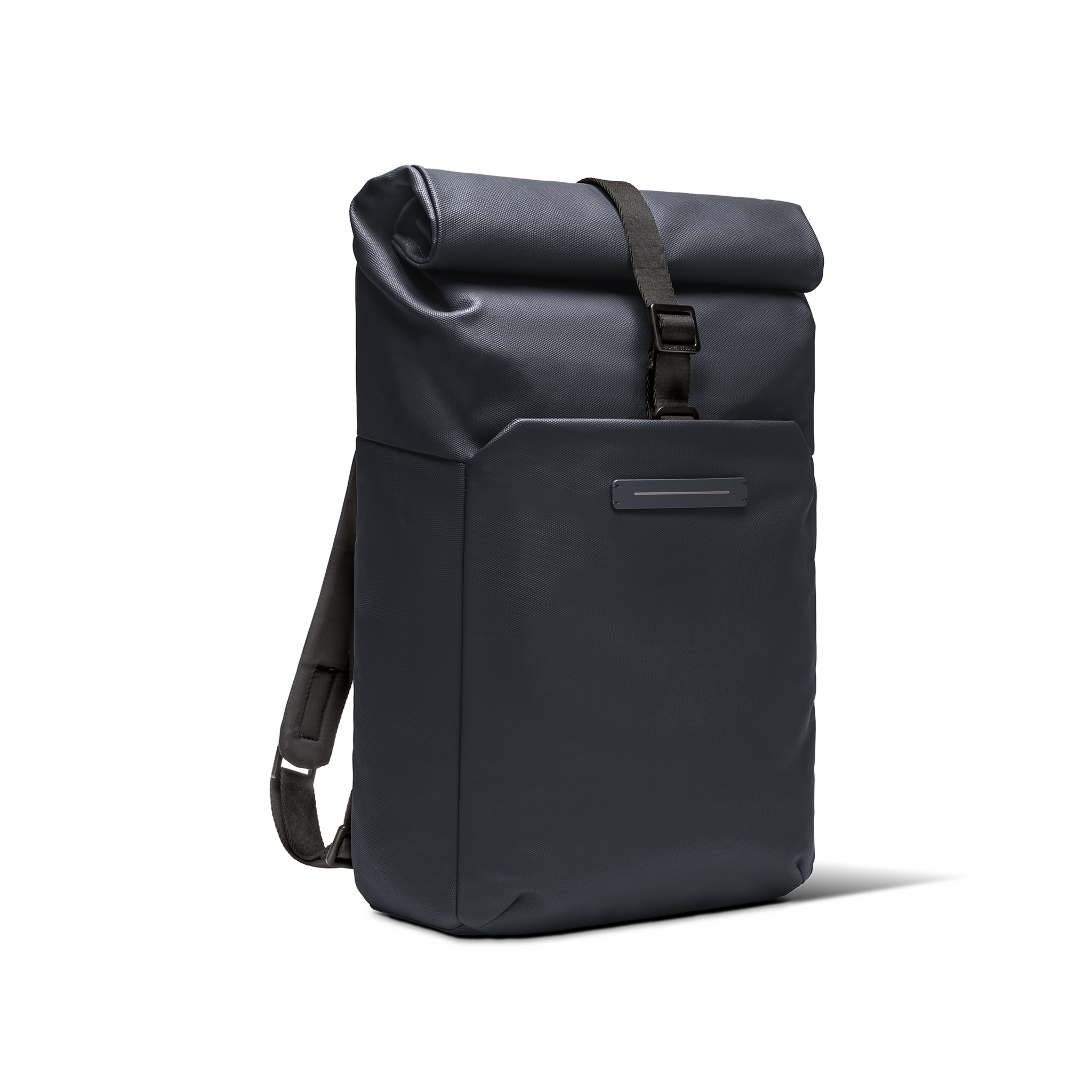 horizn-studios-sofo-rolltop-backpack-x-rucksack-aus-gewachstem-canvas-night-blue image 2