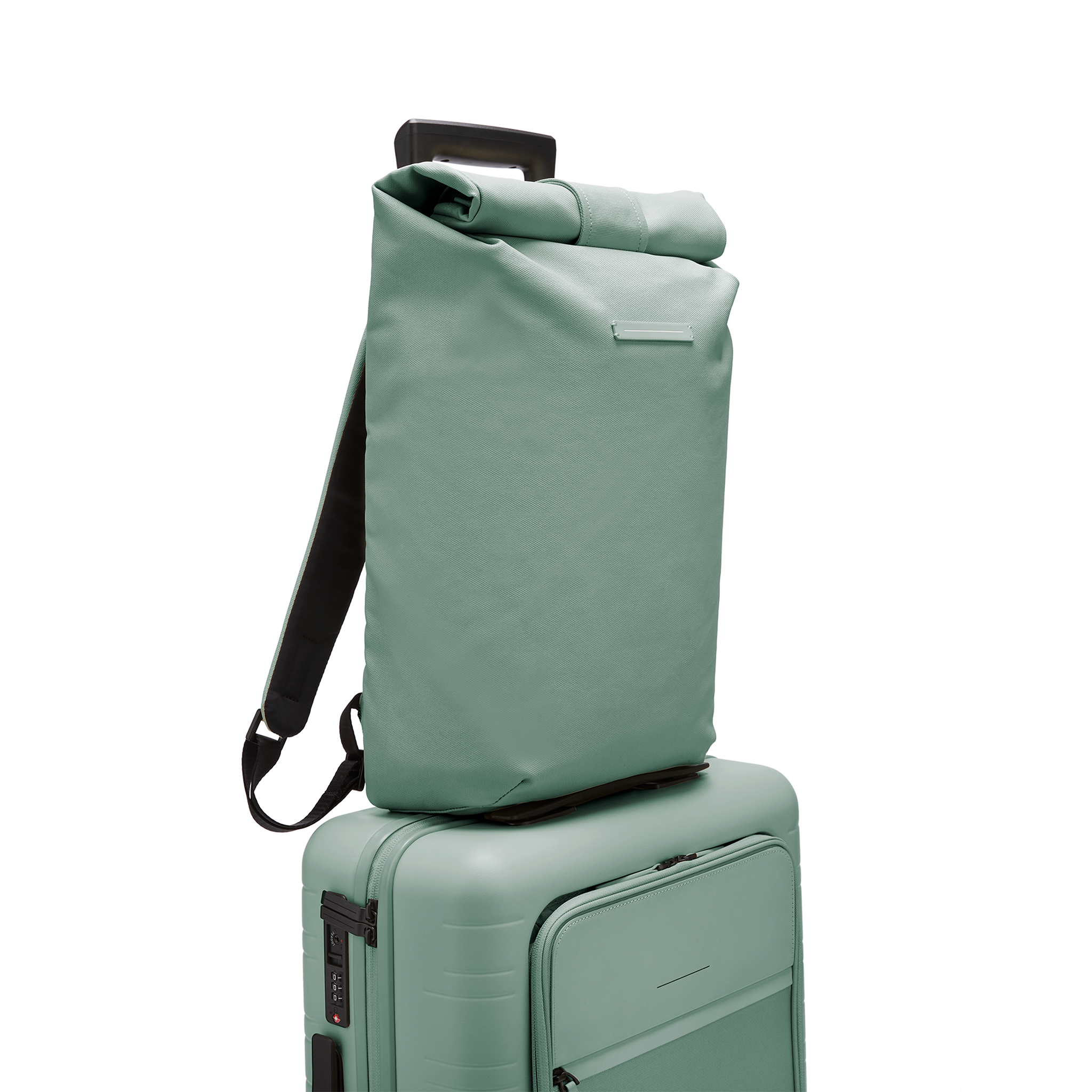 horizn-studios-sofo-rolltop-backpack-marine-green-rucksack-aus-recycelter-baumwo image 7