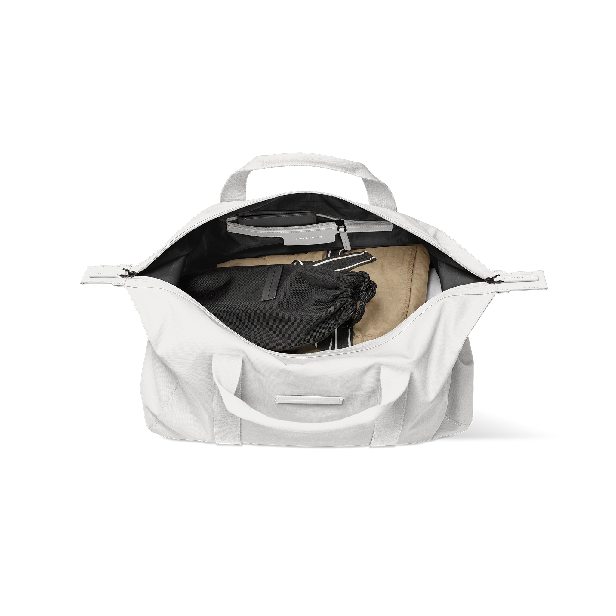 horizn-studios-sofo-weekender-m-all-white-recycled-waxed-canvas-40-liter-reiseta image 3