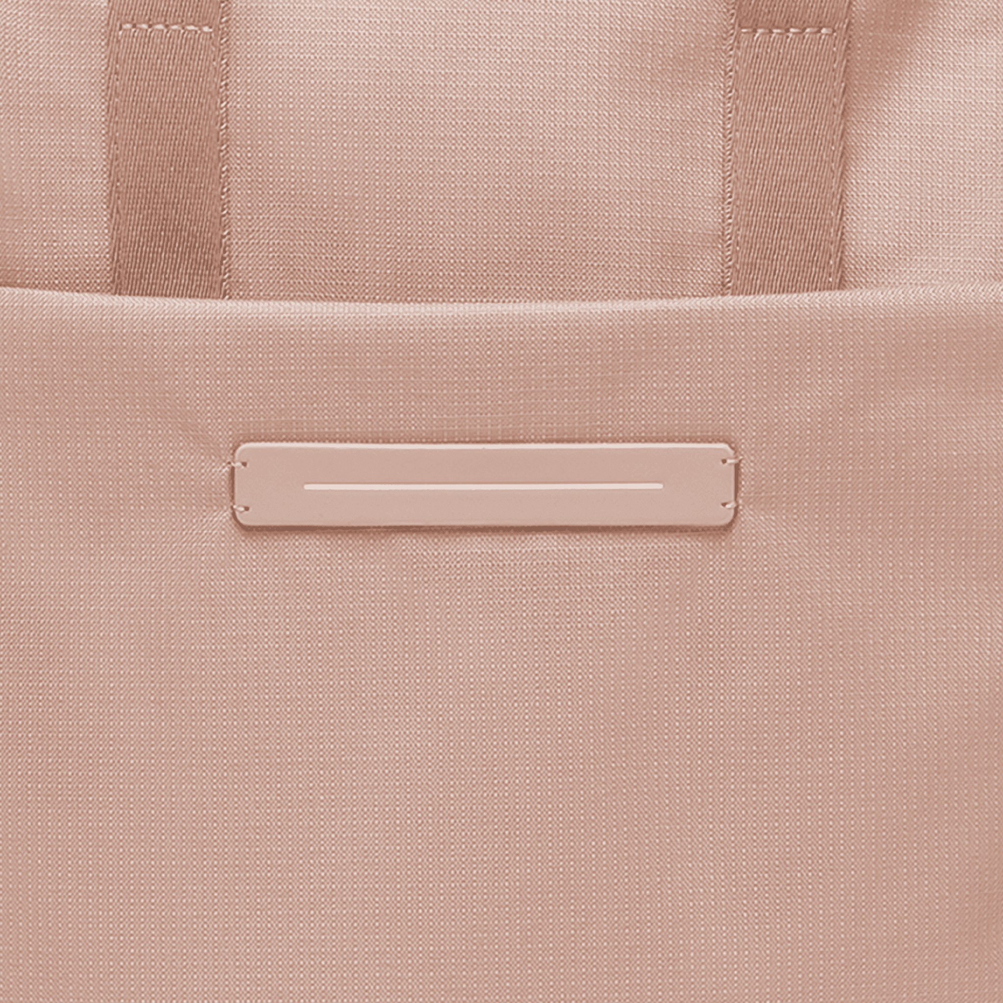 horizn-studios-shibuya-totepack-m-sand-rose-rpet-ripstop-rucksack-tasche image 4