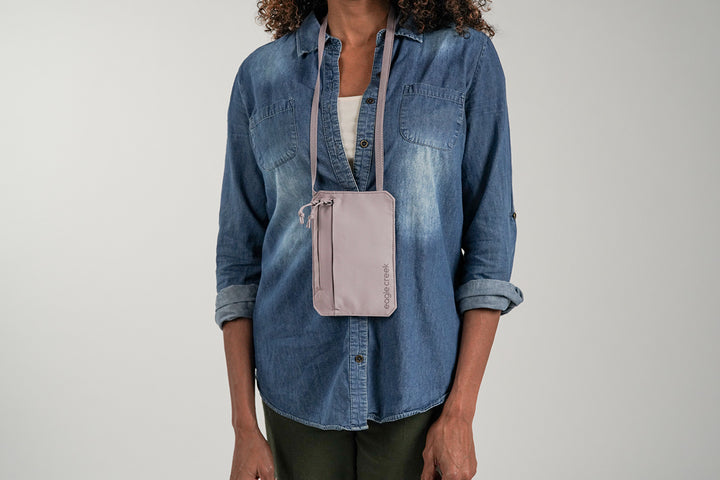 eagle-creek-undercover-rfid-neck-wallet-brustbeutel-mit-rfid-blockierung-verstel image 3